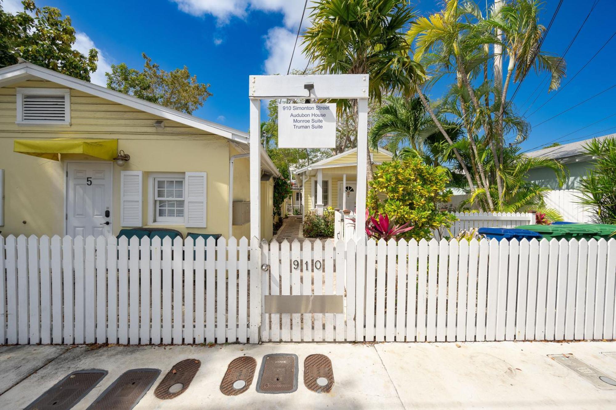 The Cozy Little Cottage Key West Exterior photo
